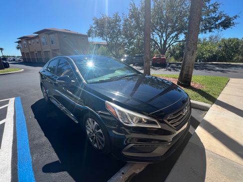 Used 2017 Hyundai Sonata Sport image 1