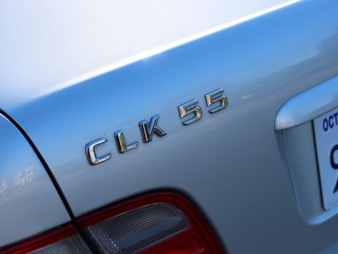 Used 2002 Mercedes-Benz CLK 55 AMG Coupe image 19