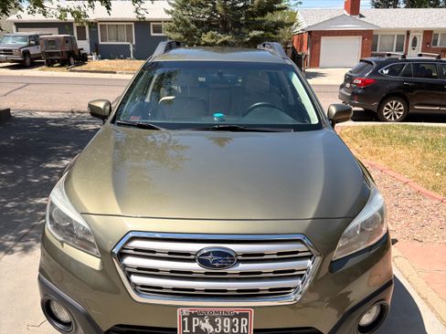 Used 2015 Subaru Outback 2.5i Limited w/ Protection Package #1 AWD/4WD image 9