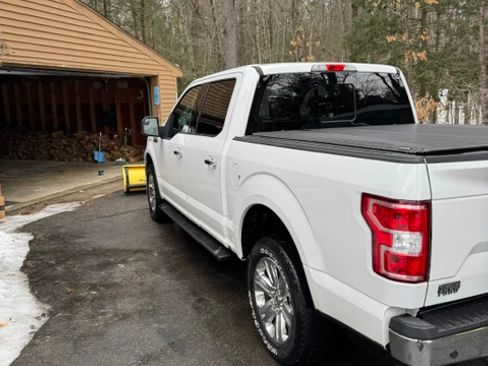 Used 2019 Ford F150 XLT w/ Equipment Group 302A Luxury AWD/4WD image 2