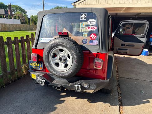 Used 1999 Jeep Wrangler SE AWD/4WD image 4