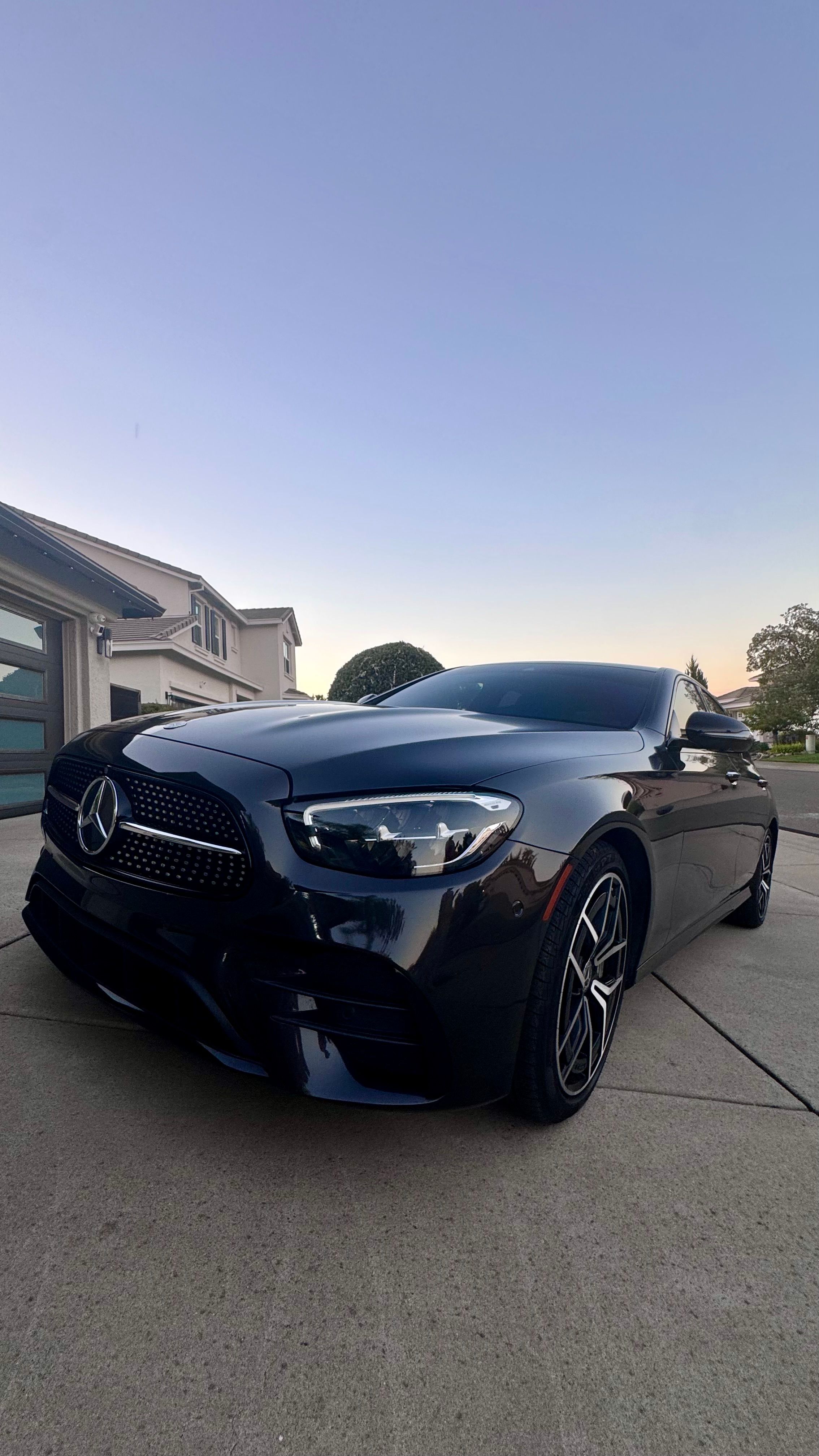Used 2022 Mercedes-Benz E 350 Sedan image 2