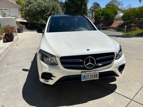 Used 2019 Mercedes-Benz GLC 350e 4MATIC image 6