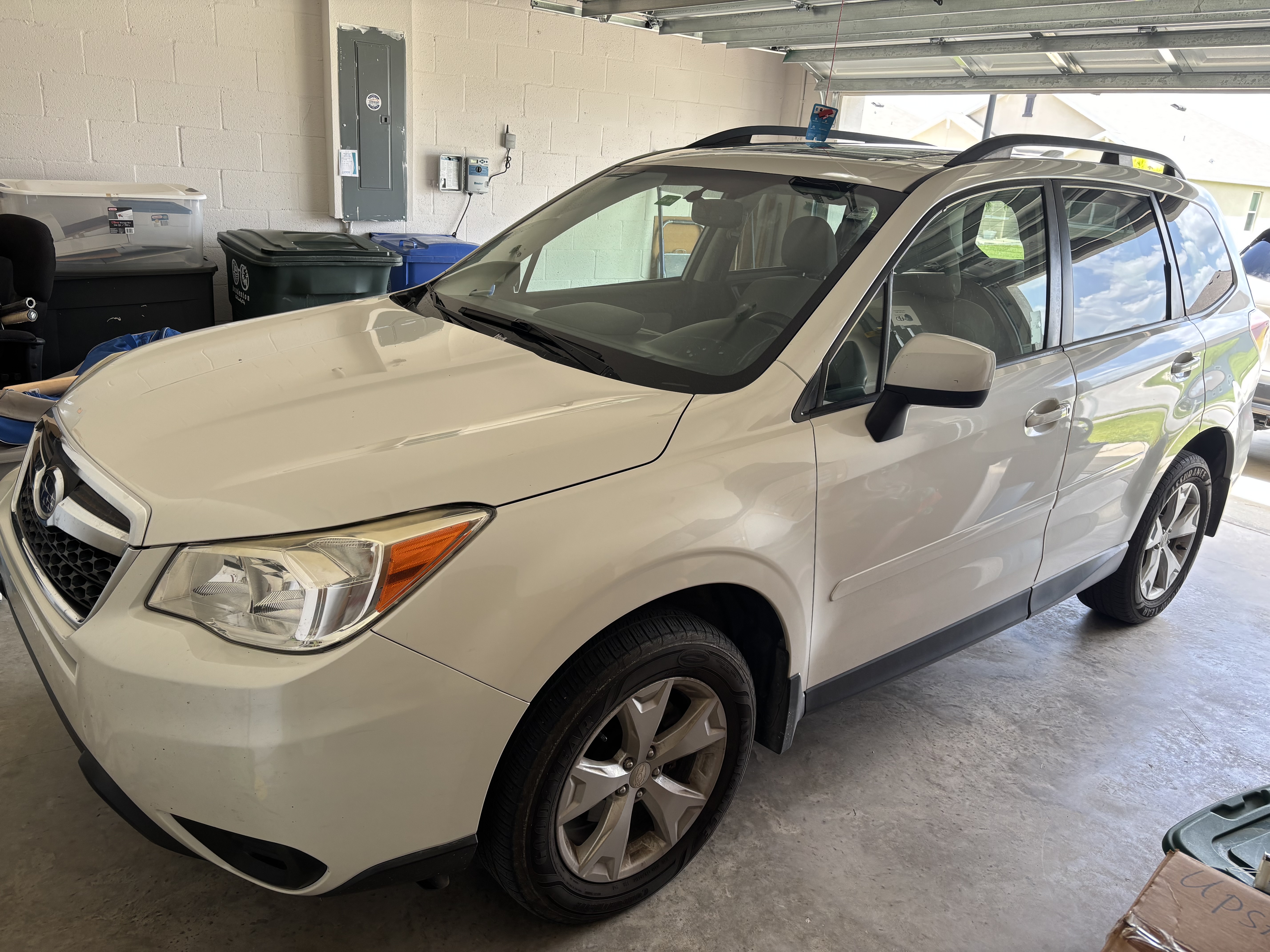 Used 2016 Subaru Forester 2.5i Premium AWD/4WD image 1