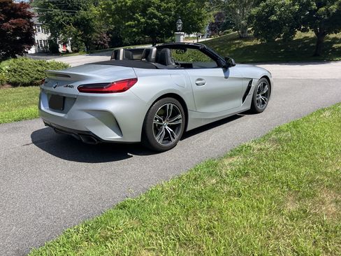 Used 2020 BMW Z4 M40i w/ Premium Package RWD image 15