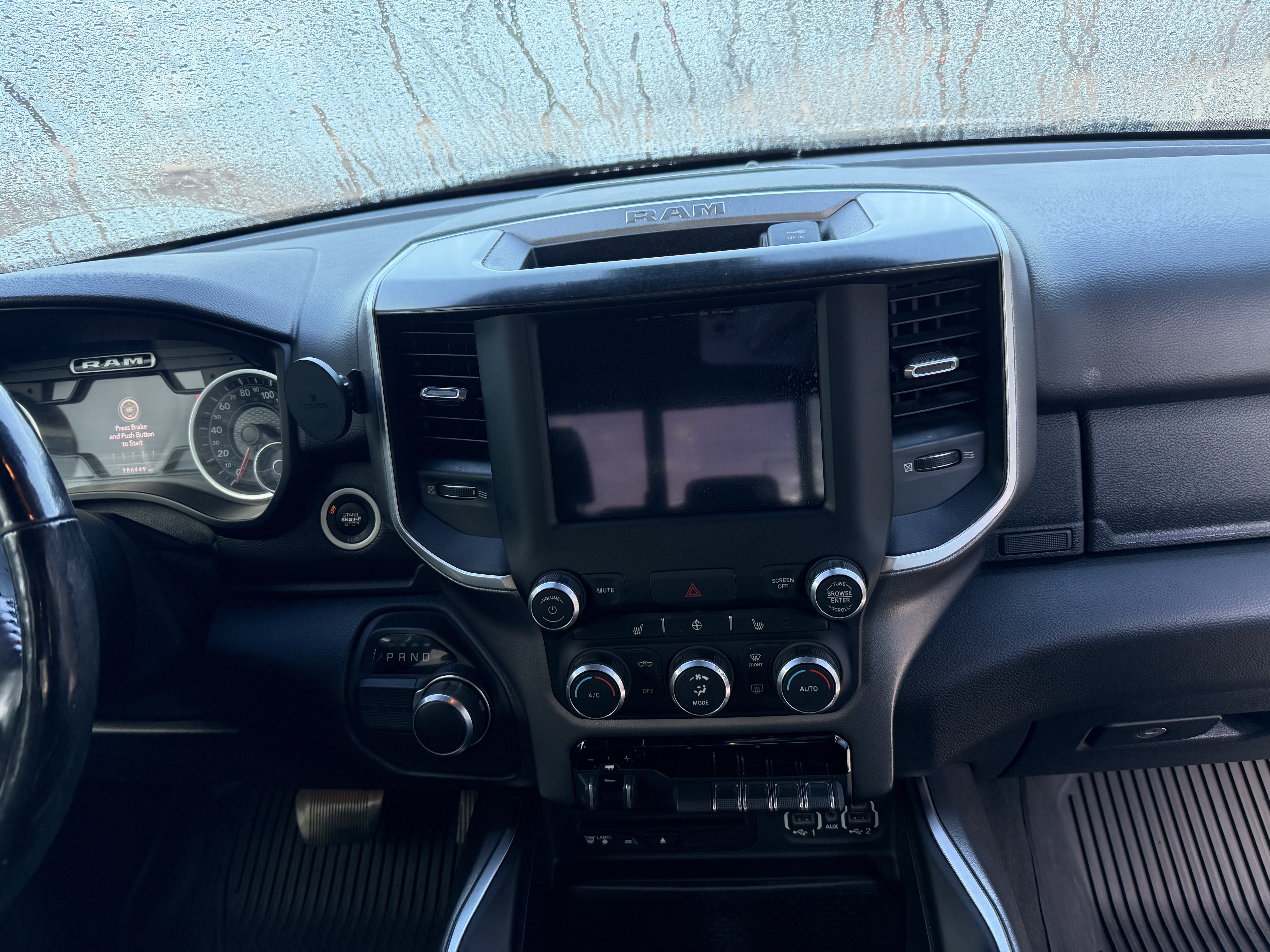 Used 2019 RAM 1500 Big Horn RWD image 12