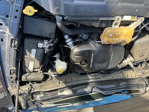 Used 2016 RAM 1500 Laramie w/ Convenience Group image 19