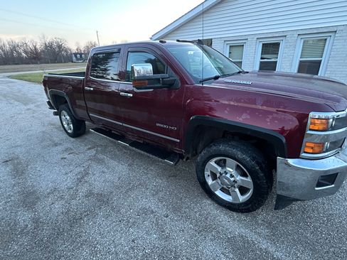 Used 2016 Chevrolet Silverado 2500 LTZ w/ Duramax Plus Package image 19