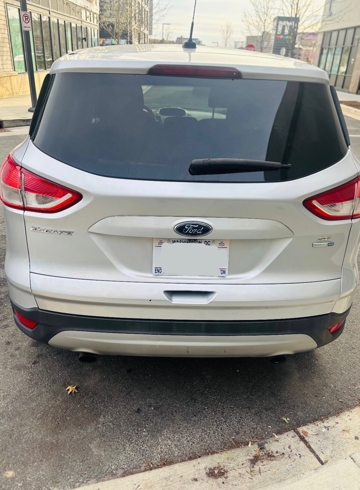 Used 2015 Ford Escape SE AWD/4WD image 4