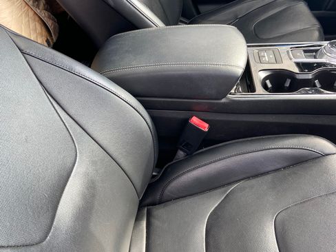 Used 2020 Ford Edge Titanium w/ Equipment Group 301A image 11