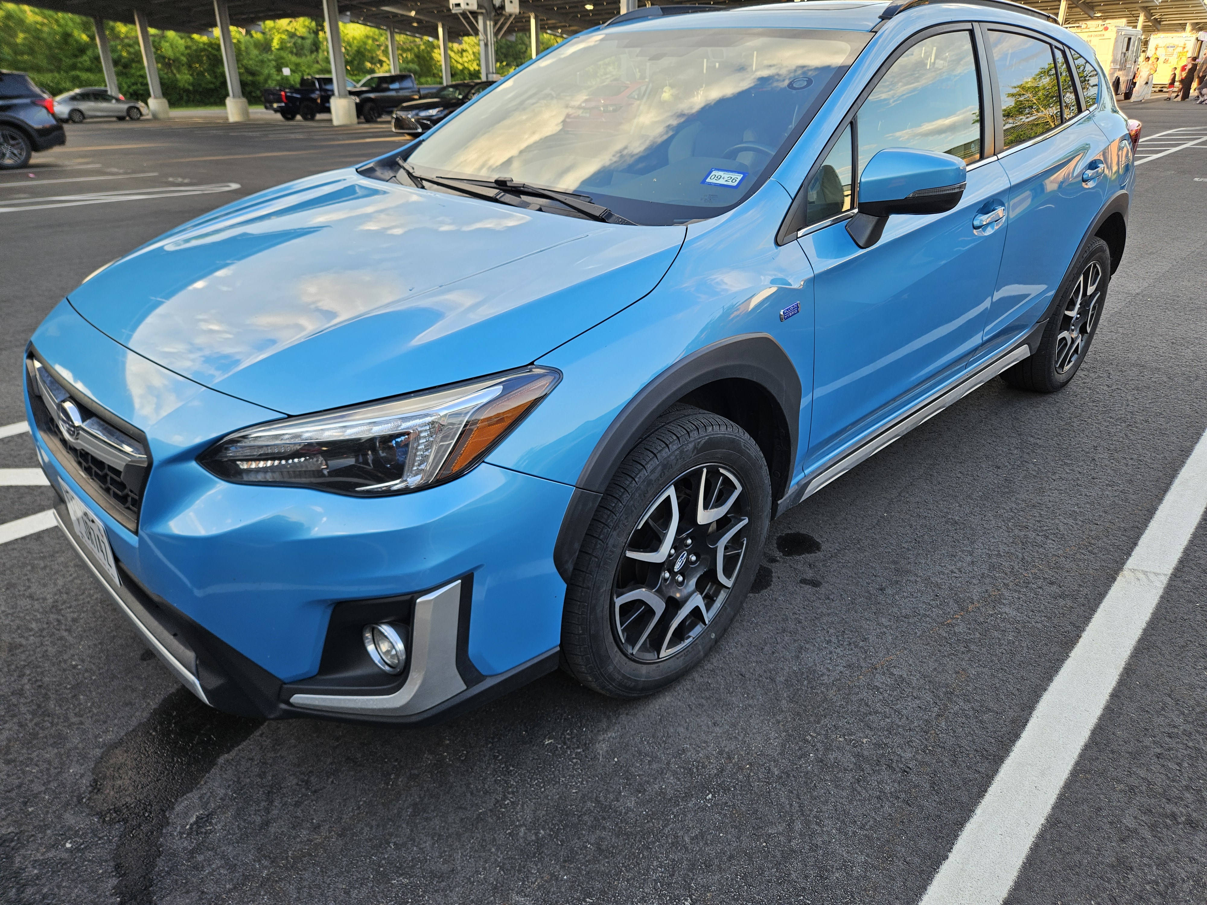 Used 2019 Subaru Crosstrek Hybrid AWD/4WD image 1