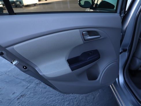 Used 2010 Honda Insight EX image 10