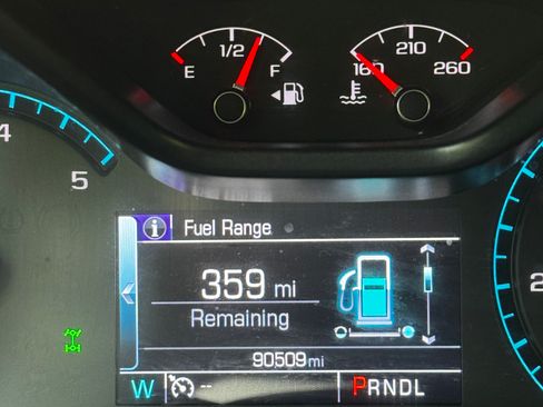 Used 2018 Chevrolet Colorado LT w/ Luxury Package, Chrome AWD/4WD image 9