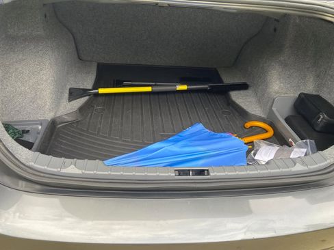 Used 2011 BMW 328i xDrive Sedan image 9