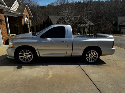 Used 2004 Dodge Ram 1500 Truck 2WD Regular Cab image 6
