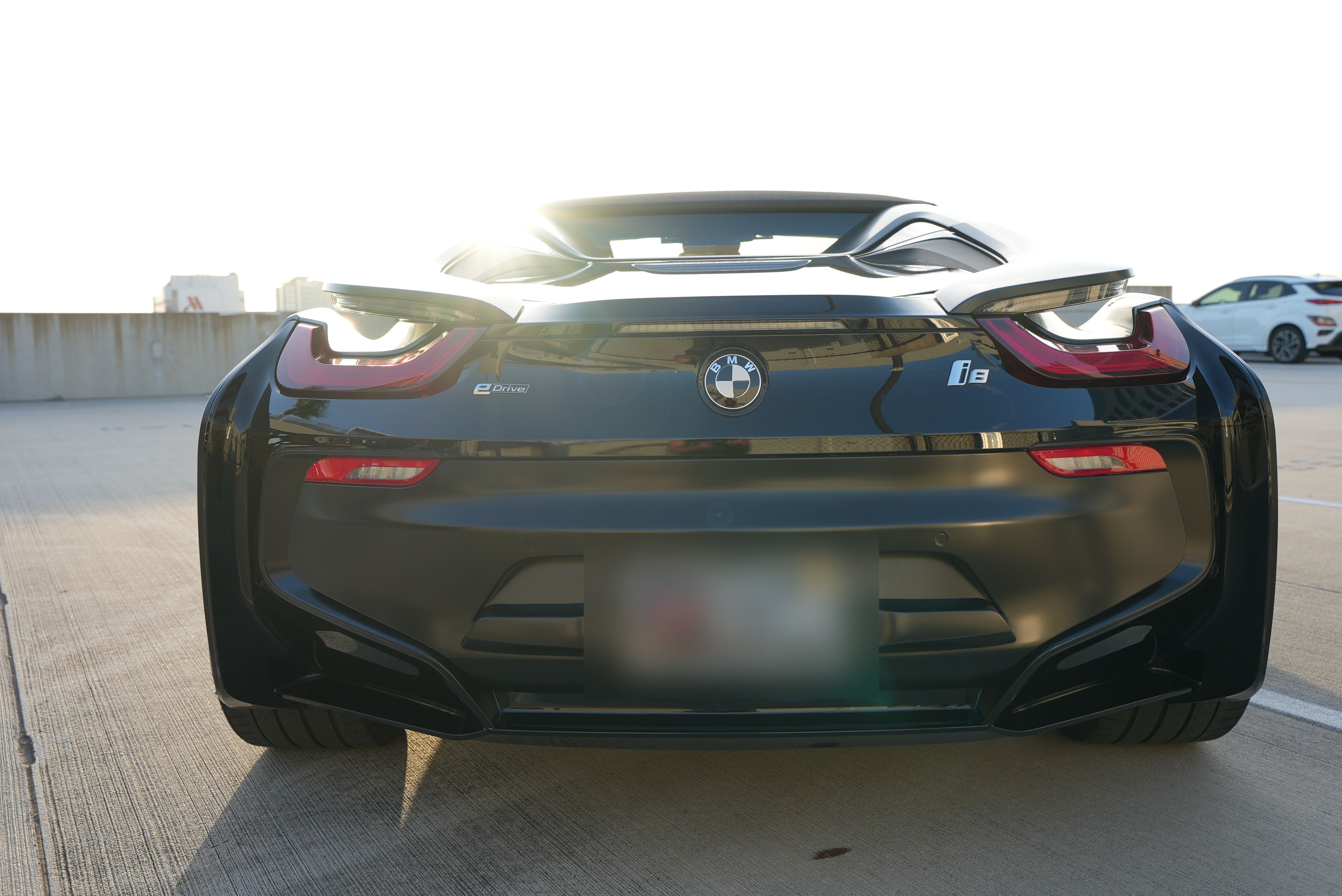 Used 2019 BMW i8 Roadster AWD/4WD image 12