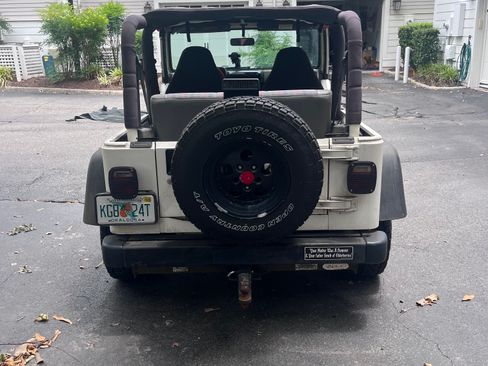 Used 1997 Jeep Wrangler Sport AWD/4WD image 5