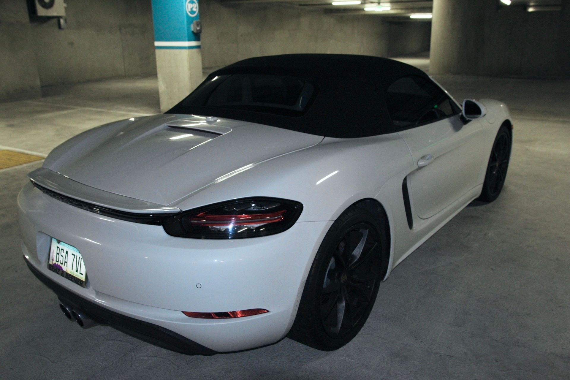 Used 2019 Porsche 718 Boxster RWD image 9