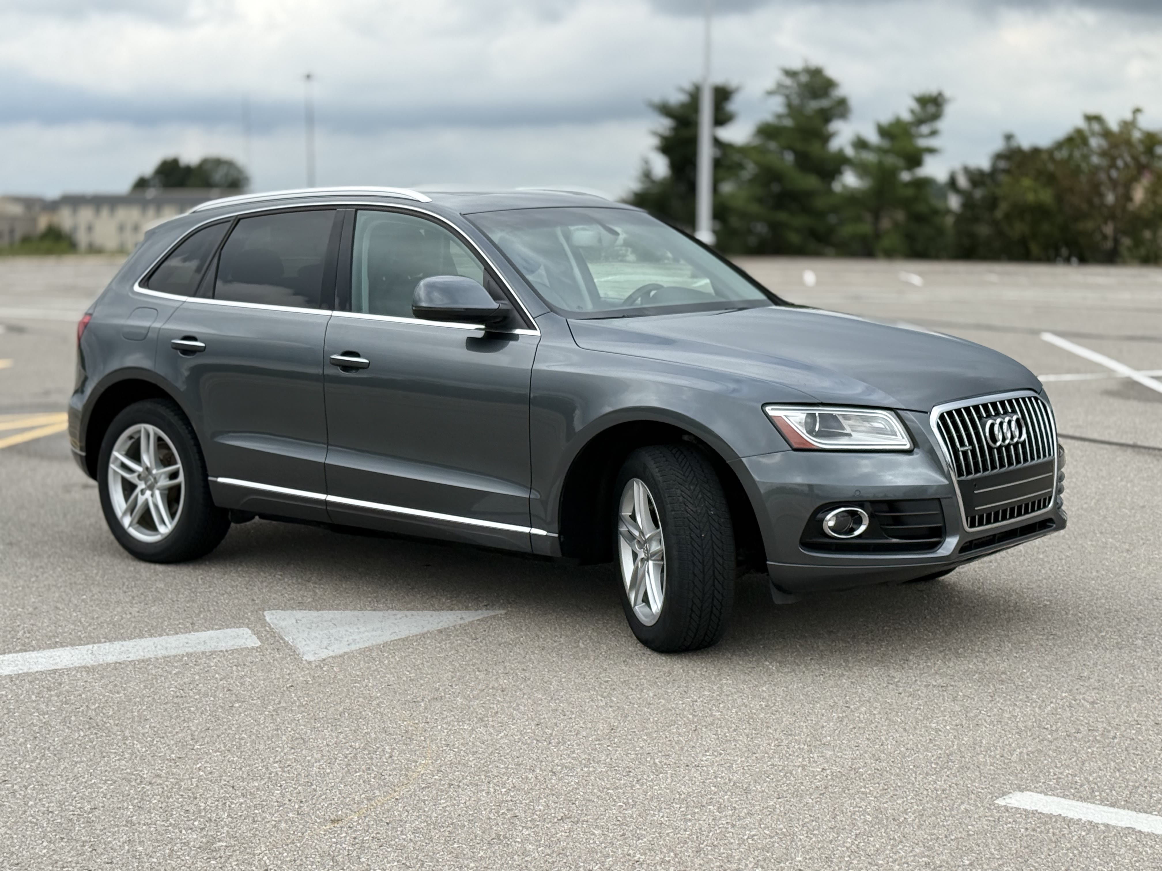 Used 2015 Audi Q5 2.0T Premium Plus w/ Technology Package AWD/4WD image 8