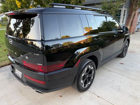 Used 2024 Hyundai Santa Fe SEL image 4