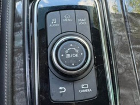 Used 2021 Nissan Armada Platinum w/ Captain's Chairs Package AWD/4WD image 28