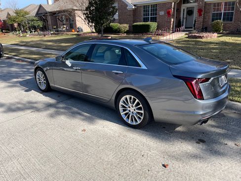 Used 2019 Cadillac CT6 Luxury w/ Driver Awareness Package image 8