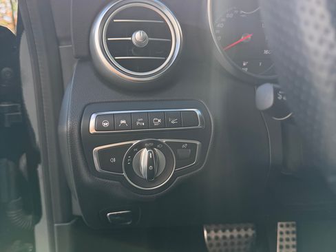 Used 2018 Mercedes-Benz C 300 4MATIC Coupe image 13