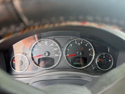 Used 2011 Jeep Liberty Sport w/ Popular Equipment Group AWD/4WD image 12