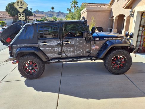 Used 2012 Jeep Wrangler Unlimited Sport image 10