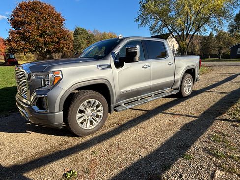 Used 2020 GMC Sierra 1500 Denali w/ Technology Package image 1