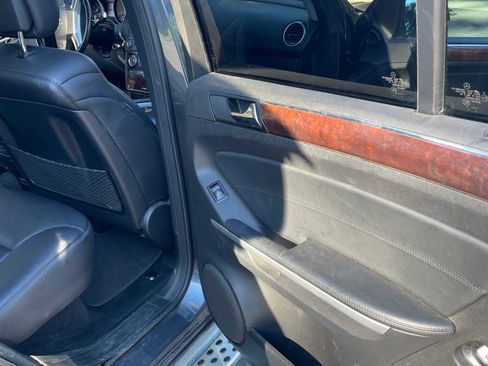 Used 2010 Mercedes-Benz ML 350 ML 350 4MATIC Sport Utility 4D image 8