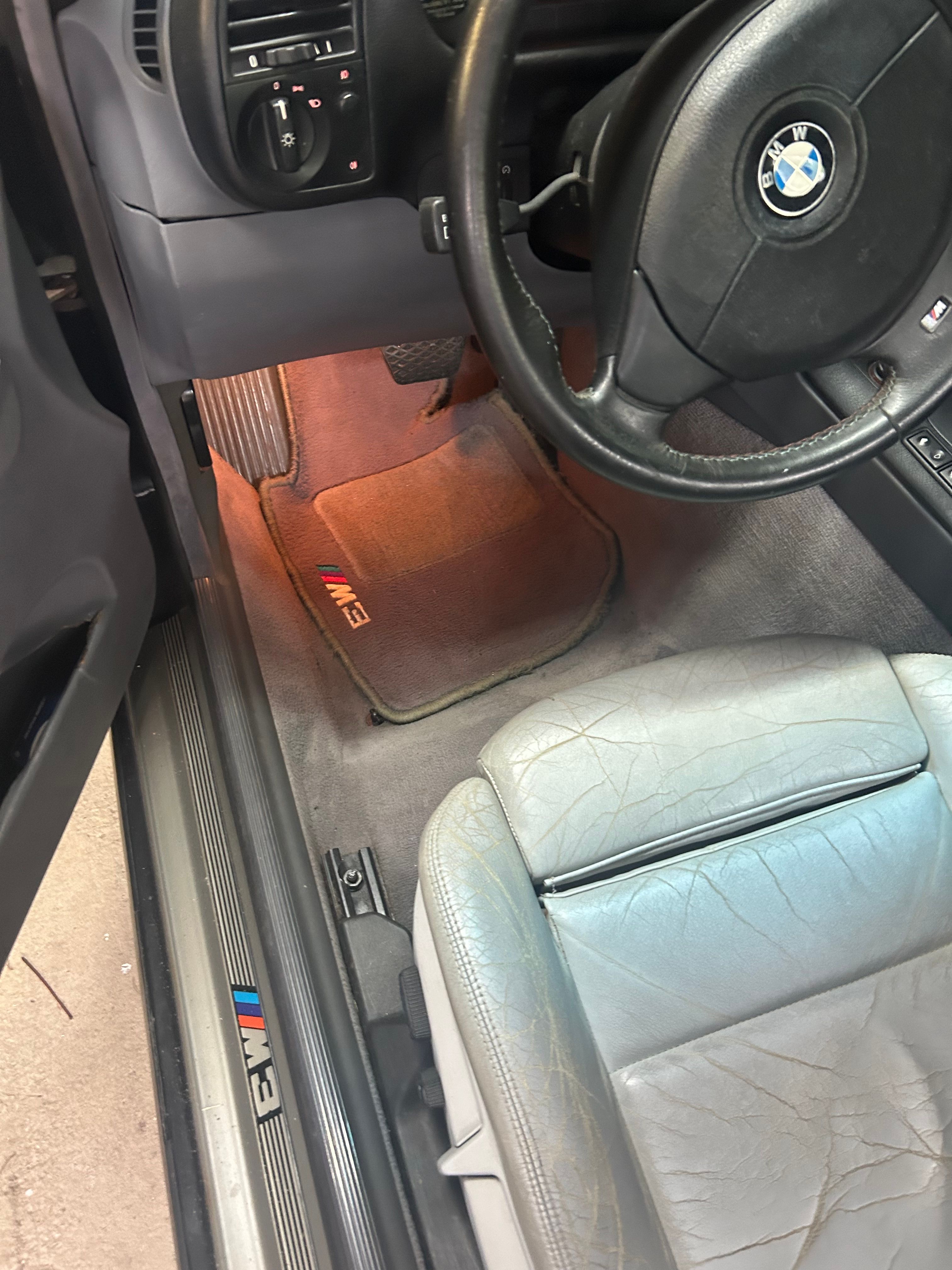 Used 1999 BMW M3 Convertible RWD image 17