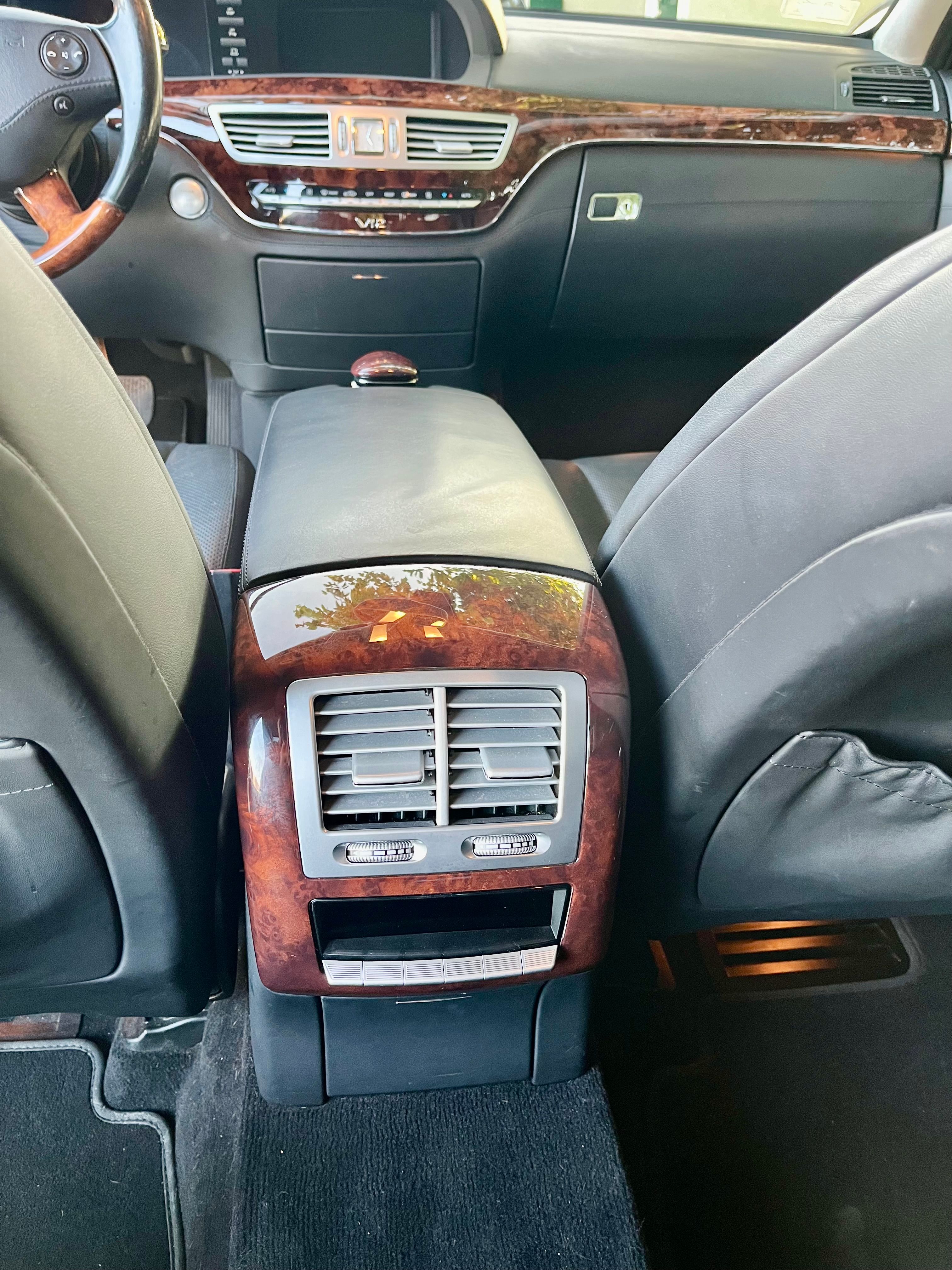 Used 2007 Mercedes-Benz S 600 image 11