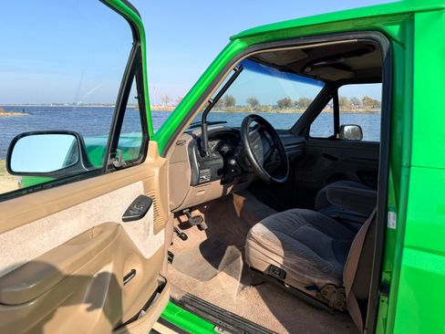 Used 1995 Ford Bronco AWD/4WD image 14