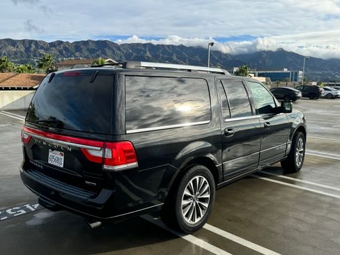 Used 2015 Lincoln Navigator L 2WD image 6
