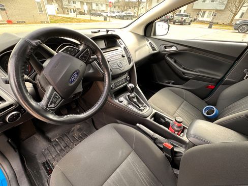 Used 2015 Ford Focus SE image 11