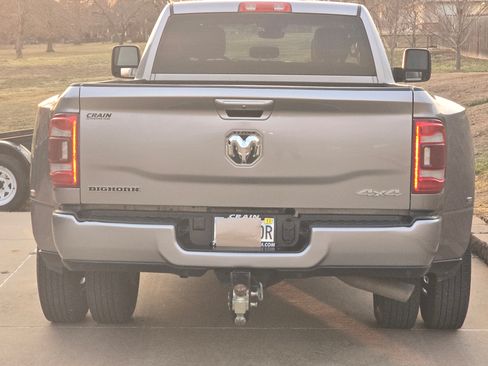 Used 2024 RAM 3500 Big Horn w/ Sport Appearance Package image 8