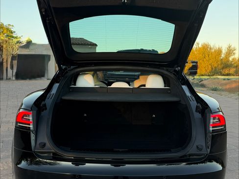 Used 2022 Tesla Model S Standard Range image 5