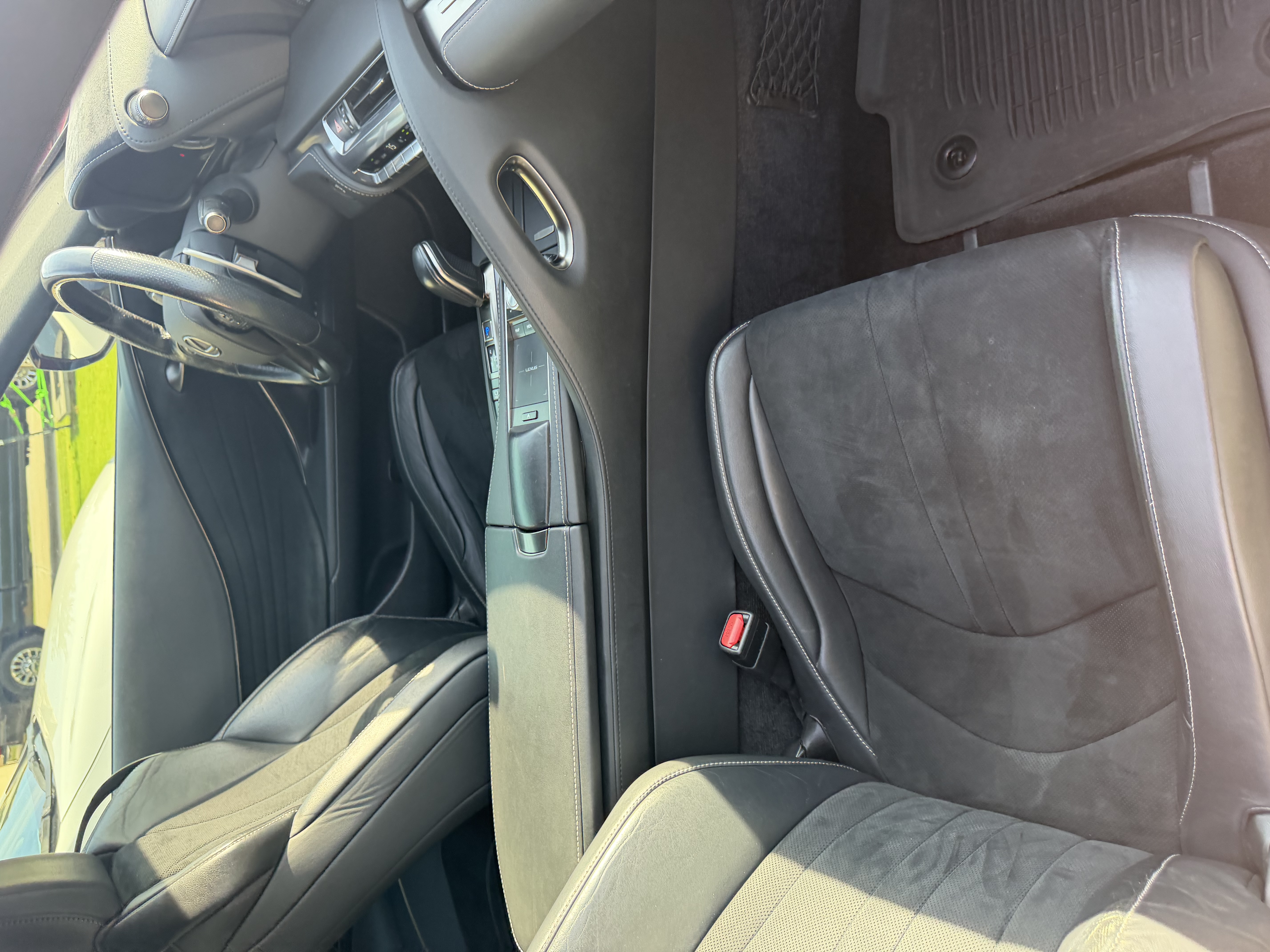 Used 2018 Lexus LC 500 Coupe RWD image 6