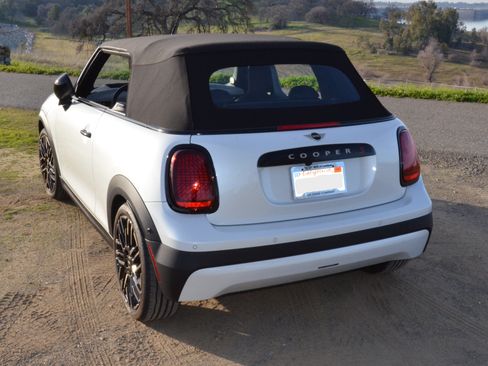 Used 2025 MINI Cooper S image 5