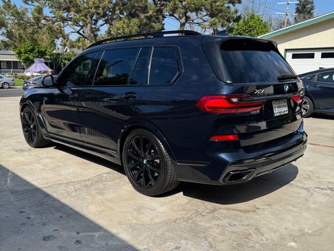Used 2021 BMW X7 xDrive40i w/ M Sport Package image 8