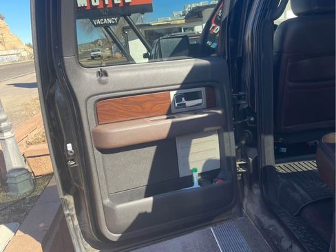 Used 2009 Ford F150 Platinum image 10