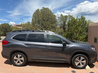 Used 2021 Subaru Ascent Premium w/ Convenience Package AWD/4WD image 9
