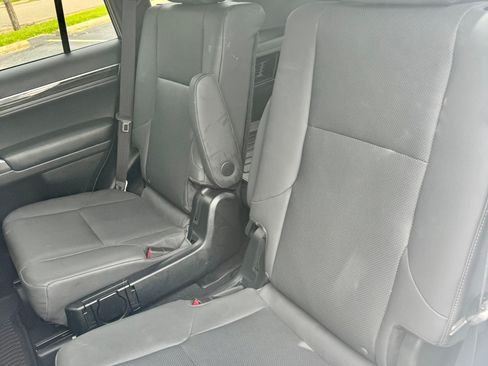 Used 2023 Lexus GX 460 Premium AWD/4WD image 8
