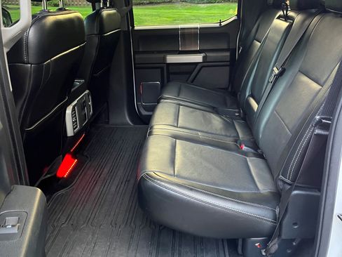 Used 2015 Ford F150 Lariat w/ Equipment Group 501A Mid image 5