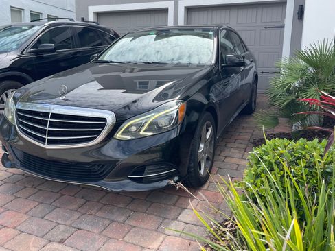 Used 2014 Mercedes-Benz E 350 Sedan image 1