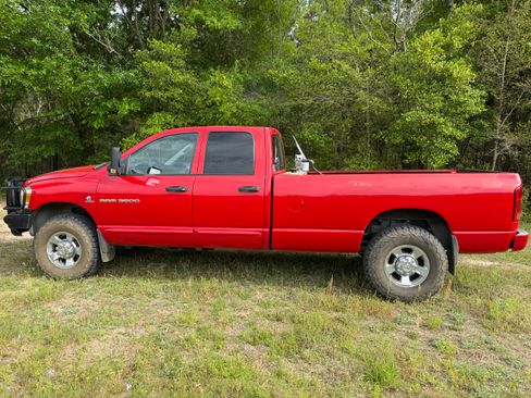 Used 2006 Dodge Ram 3500 Truck SLT image 5