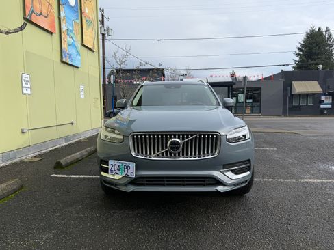 Used 2021 Volvo XC90 T8 Inscription Expression w/ Protection Package Premier image 4