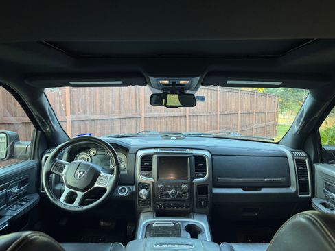 Used 2016 RAM 1500 Limited AWD/4WD image 12
