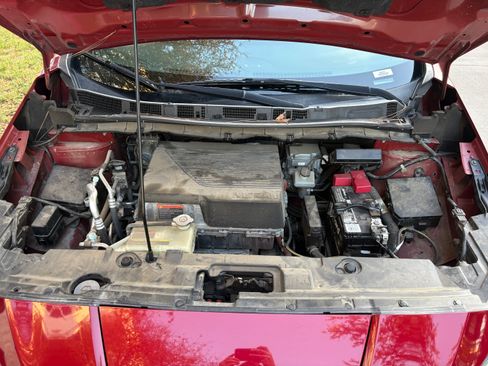 Used 2018 Nissan Leaf SV w/ SV Technology Package image 13